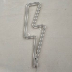 Preppy lightning bolt light